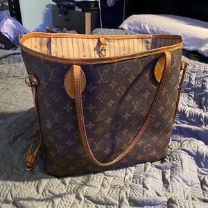 Louis Vuitton Neverfull